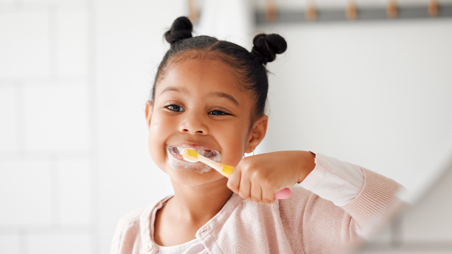 how to brush your teeth, how to brush your teeth for preschoolers, how to teach kids to brush their teeth