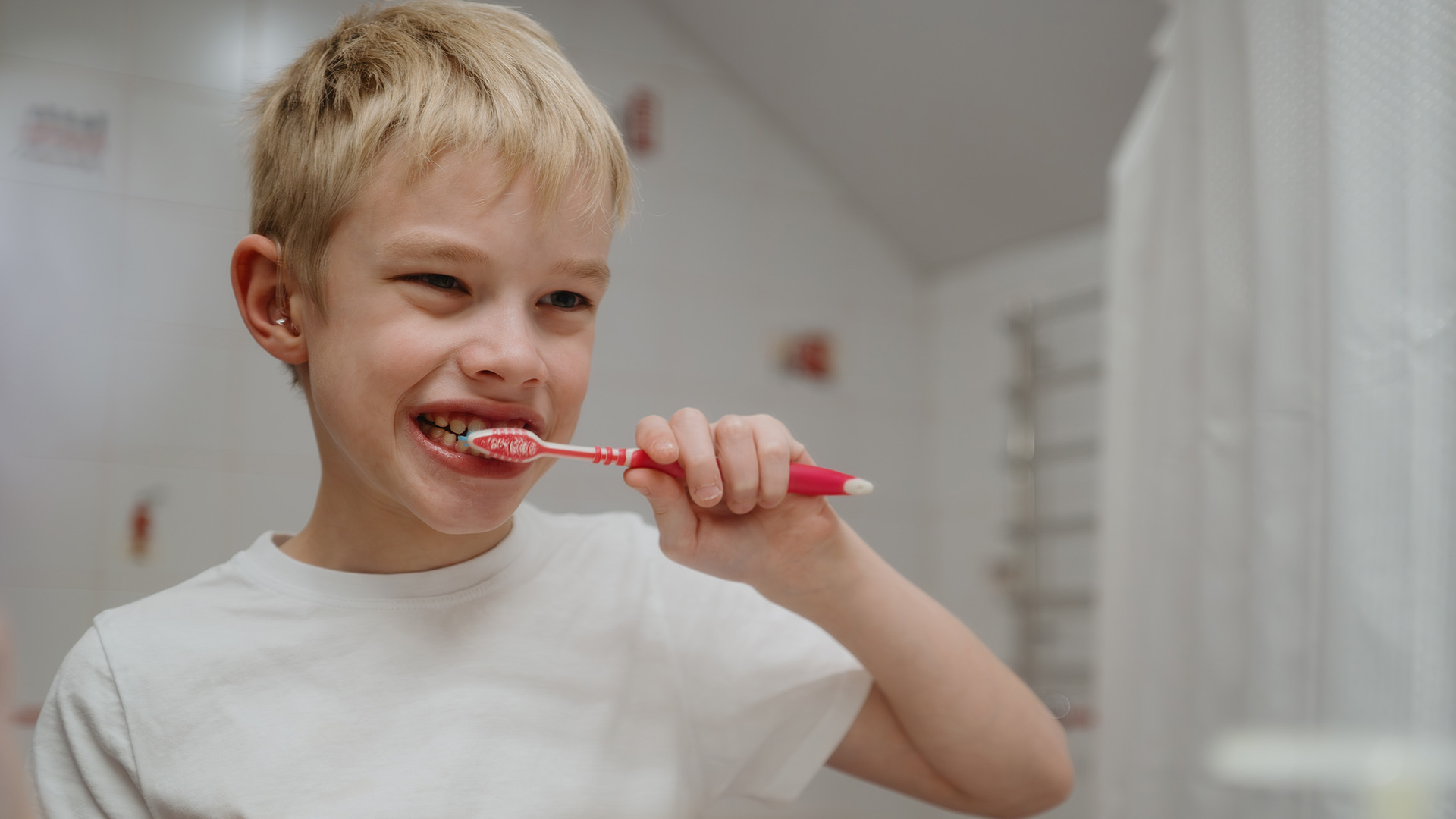 Desensitization Strategies for Brushing a Neurodivergent Child’s Teeth